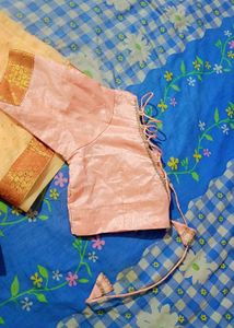 Saree With Blouse