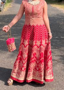 red colour suit with dupatta Pant