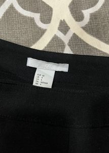 H&amp;M Black Classy Shorts