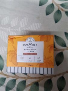 Dot&Key Mango Detan Clay Mask