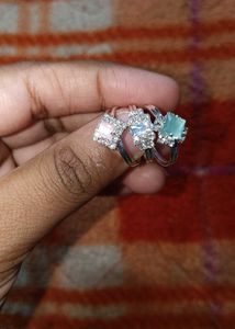 Sparkling Silver Ring Set