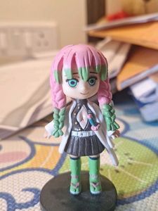 Mitsuri Kanroji Figure / DEMON SLAYER