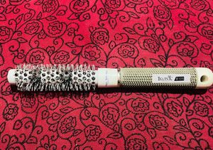 hair brush