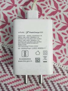 VIVO MOBILE CHARGER 44 WATT TYPE C