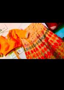 Women Net Stichted Lehenga