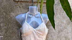 I. CUTE CORSET TOP