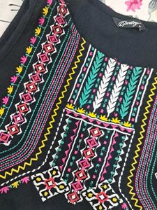 Embroidered Sleeveless Tank Top
