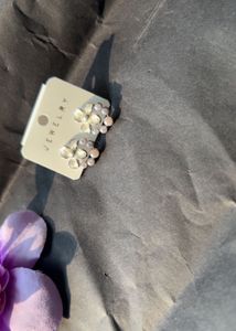 Floral Pearl Stud Earrings