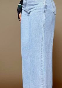 Light Wash Wide Leg Jeans