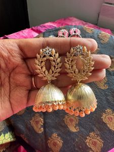Pick Any One Jhumka !!