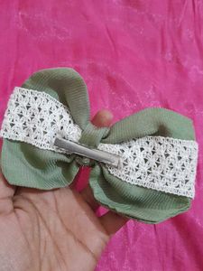 Cute Green pearl Hair Bow