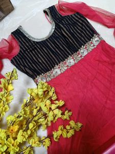 ❤️🎀Women Partywear Gown🎀❤️
