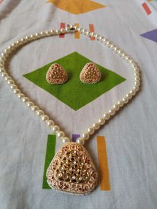 Pearl Necklace &amp; Earring Set