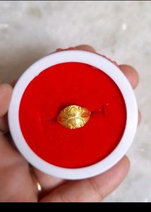 Gold Children&#39;s Ring
