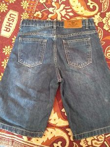 Blue light fade jeans shorts