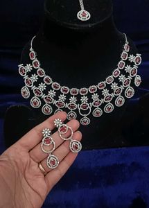 AD Round Necklace (Ruby)