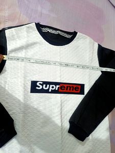 Supreme Stylish Sweat Shirt