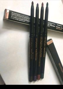 Manish Malhotra Kajal / Eyeliner