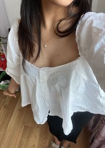 A Cute White Top