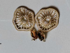 Statement Earring