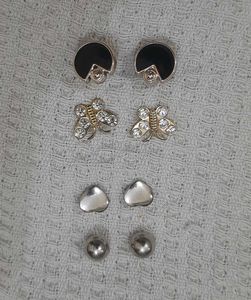 4 Pair Of Trendy Studs✨️🎀