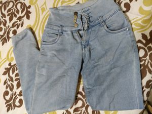 Light Blue Skiiny Jeans