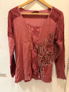 Beautiful Vintage Long Sleeve Top