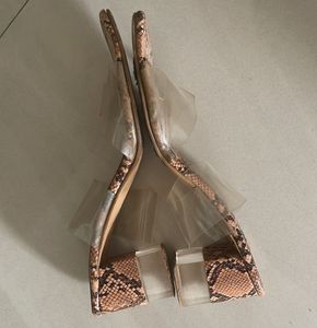 Transparent strip Heels