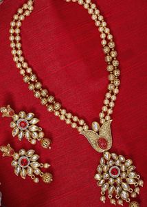 Panash Kundan Handcrafted Necklace With Earrings