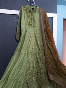 Up&down Gown