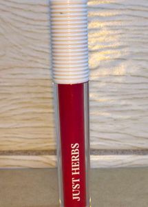 Just Herbs Lumi-Glow Strobe Cream + LIPSTICK