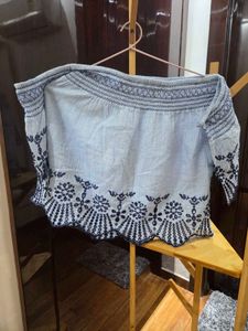 🎊Sale🎊Embroidered Off-Shoulder Top