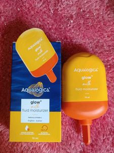 Aqualogica Glow+ Fluid moisturizer