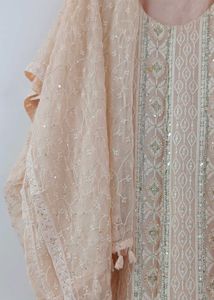 Only wore once✨Elegant Embroidered Salwar Suit