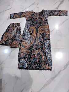 Elegant Paisley Print Kurta pant size s