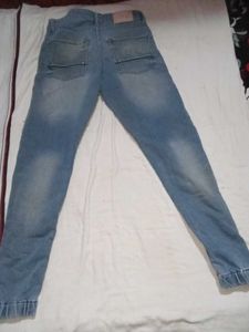 Ripped Jeans