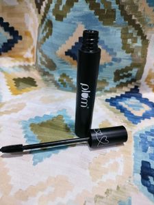 Plum Lash Drama Mascara