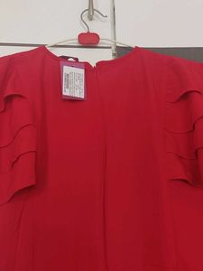 Bold Elegance in Red – Brand New Jumpsuit