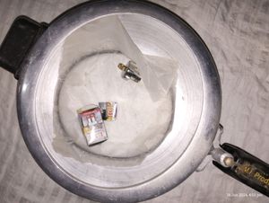 New Pressure Cooker 4 L