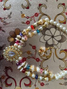 Pearl Necklace-Look Elegant At Garba Night