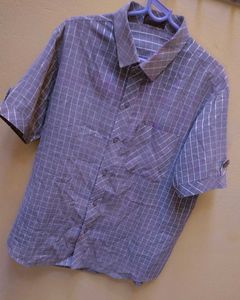 Men&#39;s Plaid Short Sleeve Button-Down