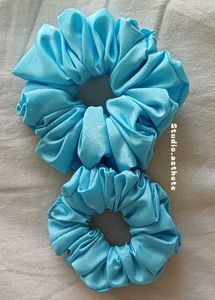 Blue Scrunchies🦋🪼