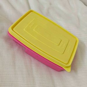 🆕 ✴️ Pink Yellow Tiffin Box