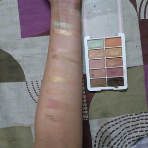 Mars Eyeshadow Palette