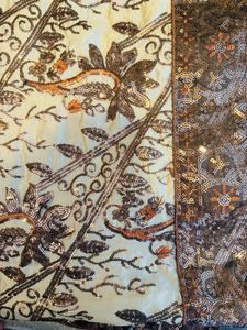 beautiful Floral Pattern Saree