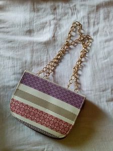 Stylish Crossbody Bag 👜