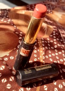 4 Lipsticks Combo, 1 Zodak Red, 2. Elle 18 Mauve Date, 3 Ads Nude Shade, 4: Blue Heaven Powder Matte Lipstick Shade Brick Beauty 😍