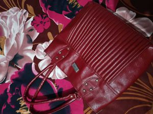 Stylish Italian Maroon Handbag👜✨