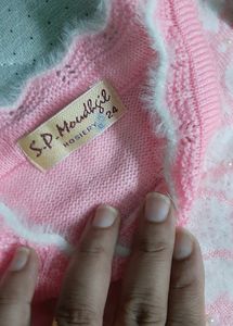 Unused Soft Sweater 5-6 Yrs Girl