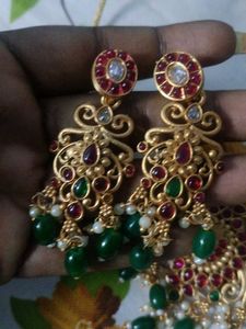 Elegant Necklace Set